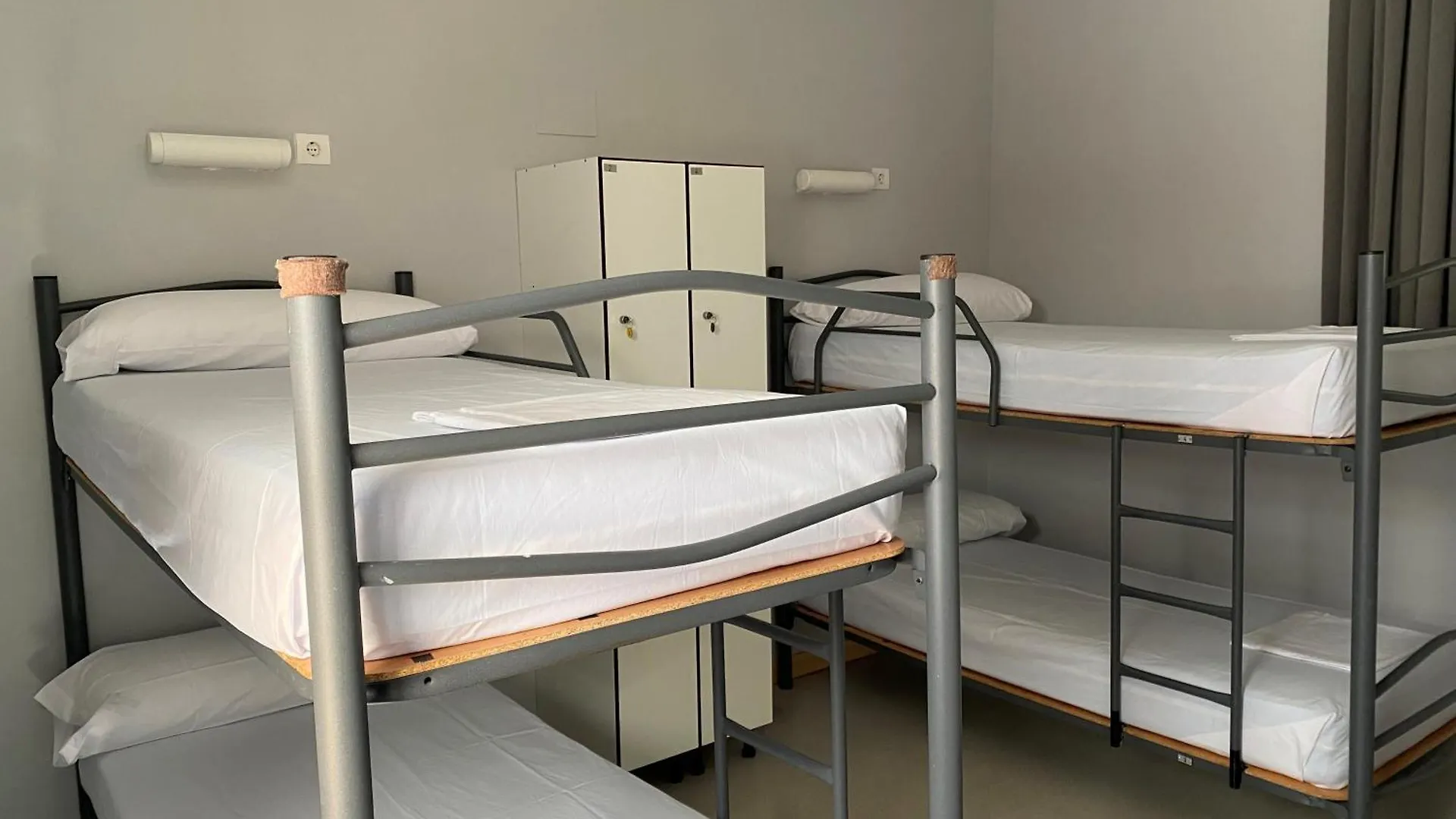Albergue De Villava